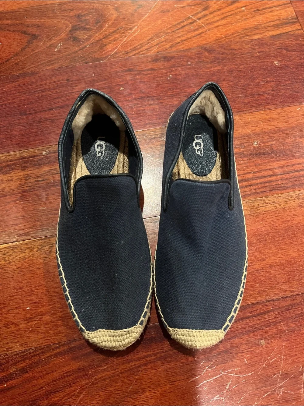 Espadrille navy Ugg brand size 6
